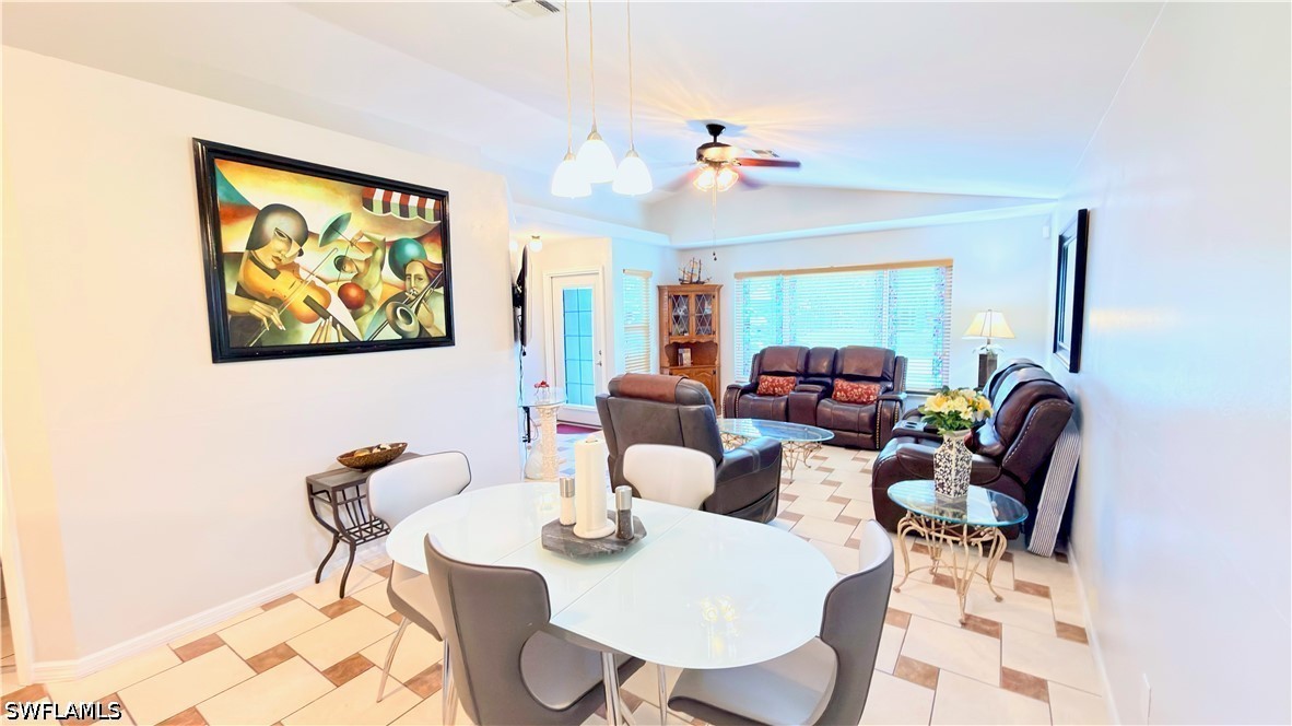3 Bed SingleFamilyResidence for Sale in Fort Myers, photo 10
