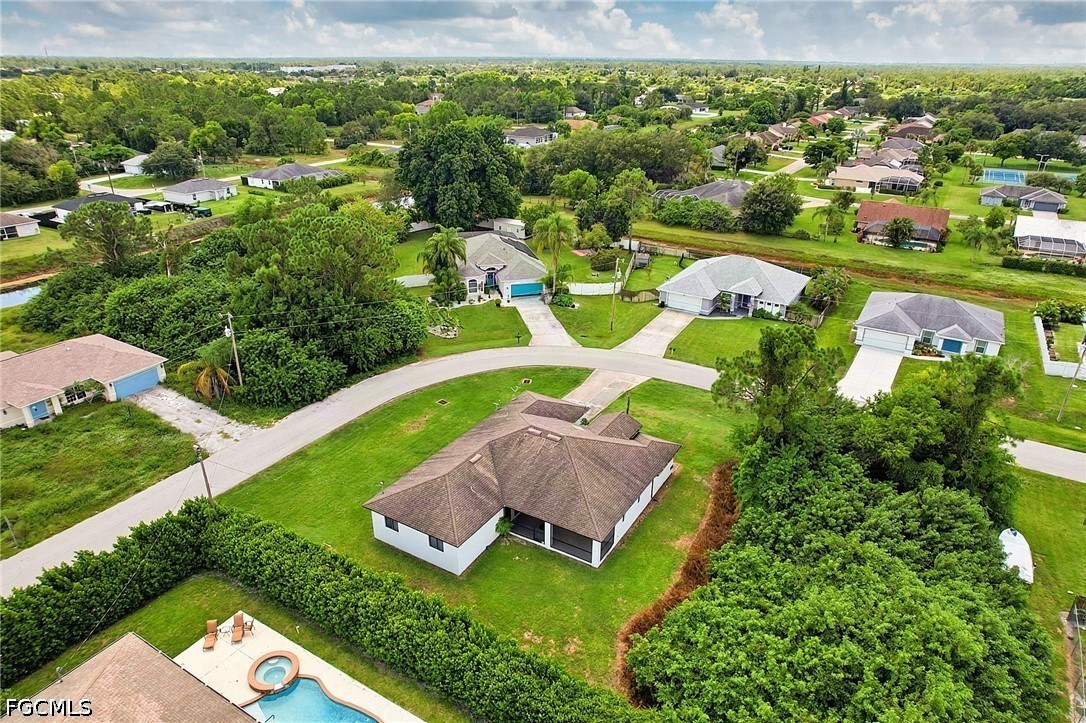 4 Bed SingleFamilyResidence for Sale in Lehigh Acres, photo 10
