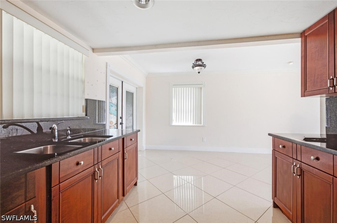 3 Bed SingleFamilyResidence for Sale in Naples, photo 10