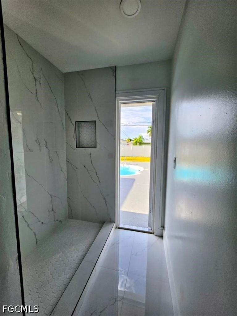 3 Bed Pool Home for Sale in Cape Coral, photo 10