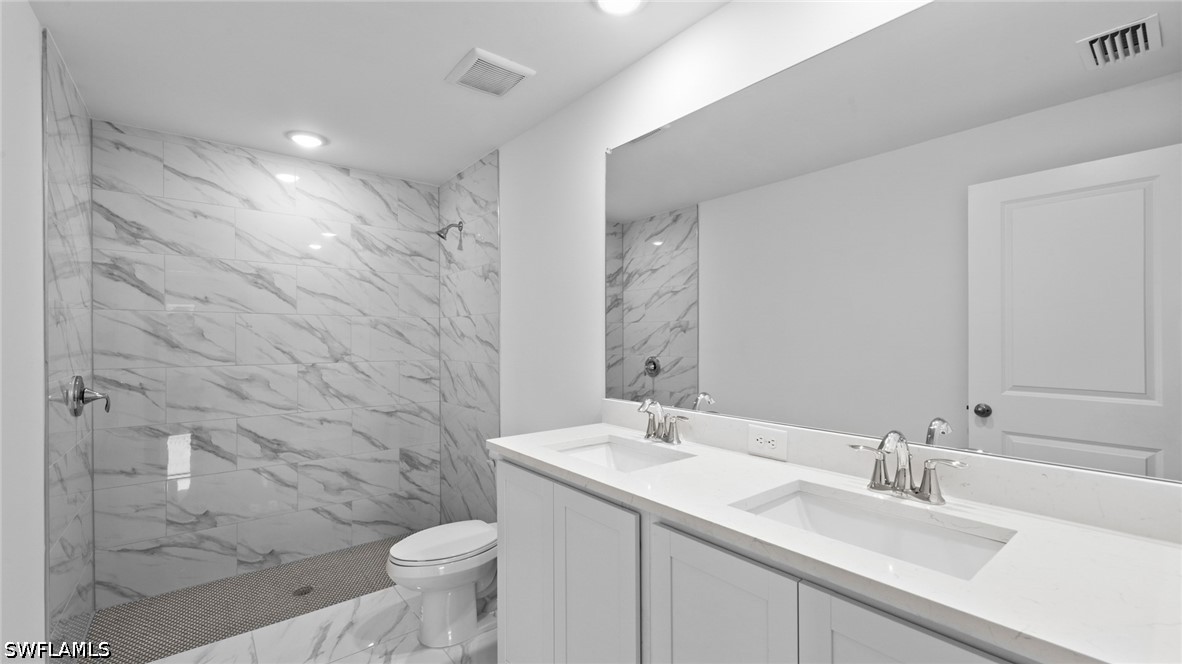 4 Bed SingleFamilyResidence for Sale in Lehigh Acres, photo 10