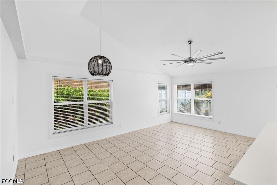 3 Bed SingleFamilyResidence for Sale in The Meadow, photo 10