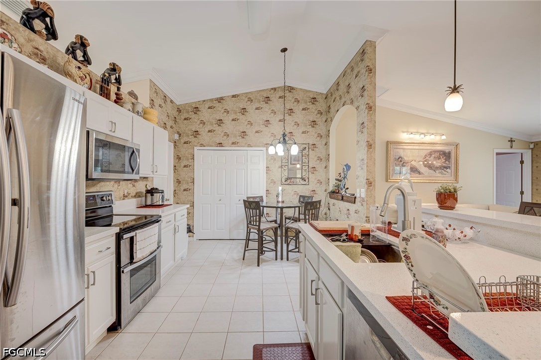 3 Bed SingleFamilyResidence for Sale in Lehigh Acres, photo 10