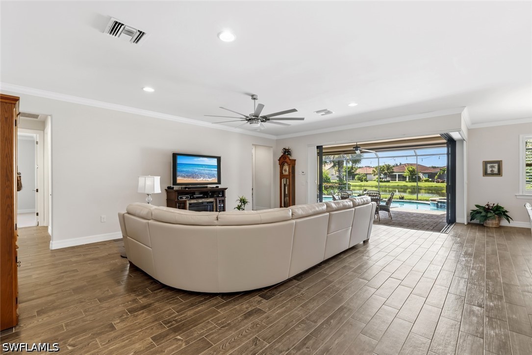3 Bed Pool Home for Sale in Del Webb, photo 10