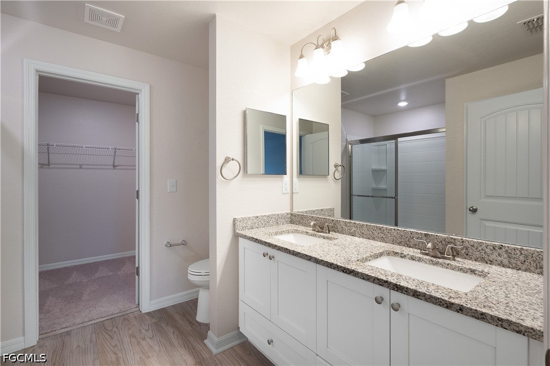 3 Bed SingleFamilyResidence for Sale in Cape Coral, photo 10