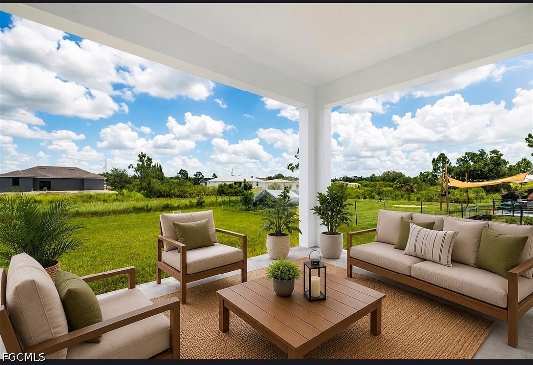 3 Bed SingleFamilyResidence for Sale in Greenbriar, photo 10
