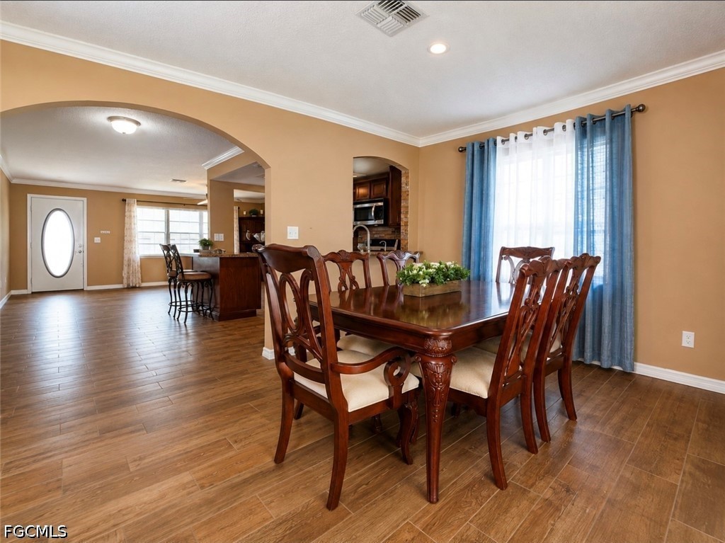 3 Bed SingleFamilyResidence for Sale in North Fort Myers, photo 10