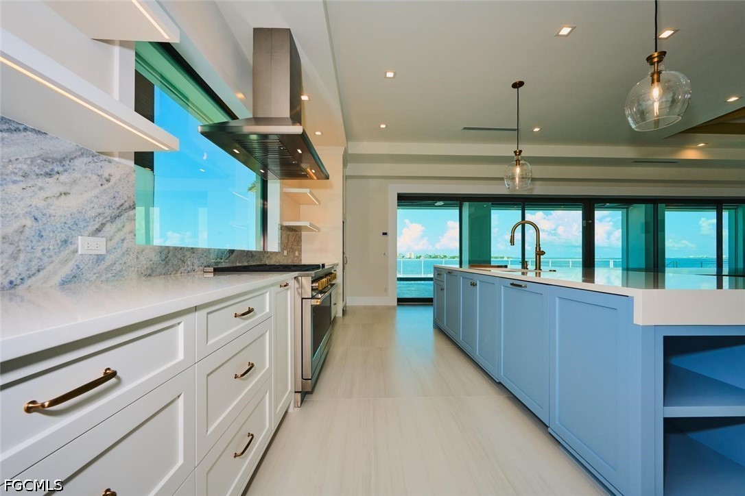 5 Bed Pool Home for Sale in Fort Myers Beach, photo 10