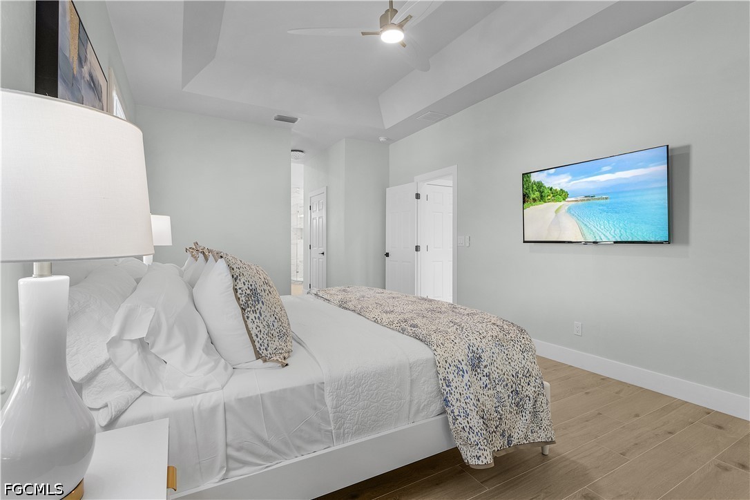5 Bed Pool Home for Sale in Cape Coral, photo 10