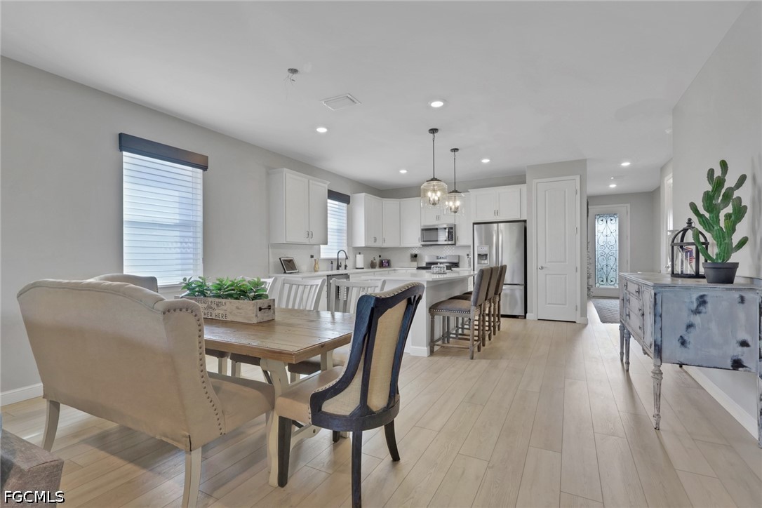 3 Bed SingleFamilyResidence for Sale in Babcock, photo 10