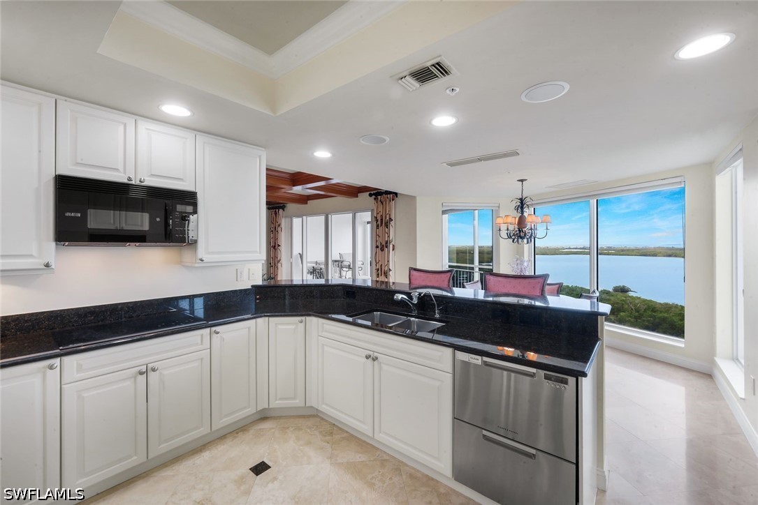 3 Bed Condominium for Sale in Estancia, photo 10
