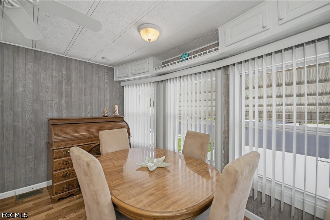 1 Bed ManufacturedHome for Sale in North Fort Myers, photo 10