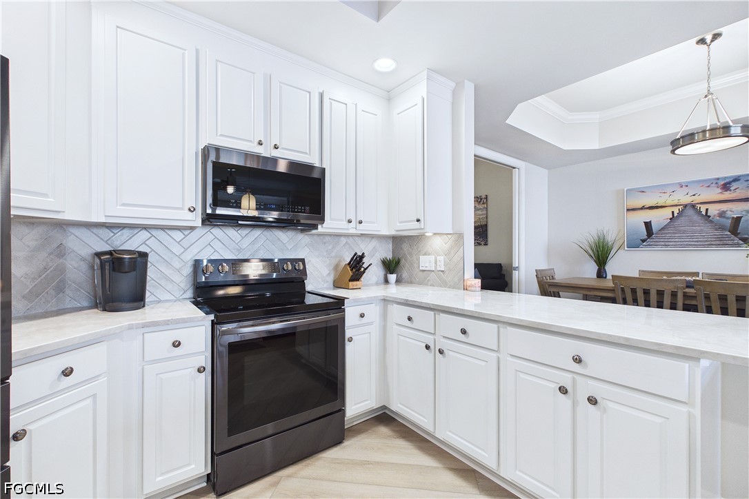 3 Bed Pool Home for Sale in High Point Place, photo 10