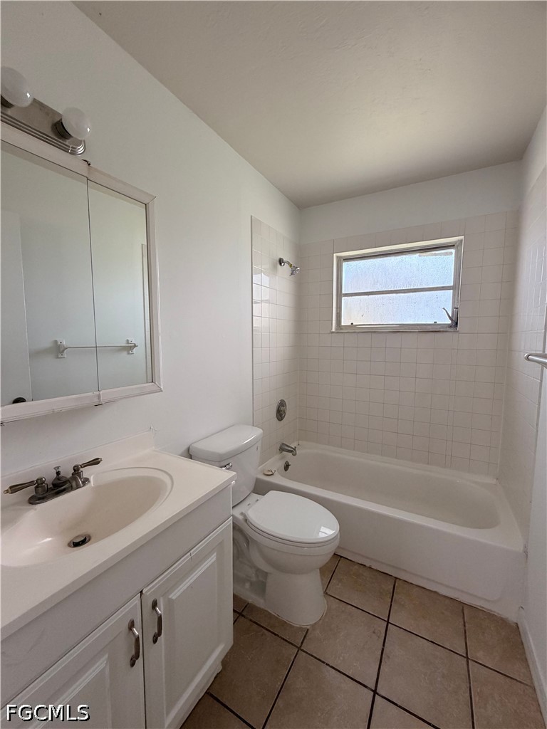 2 Bed Duplex for Sale in Lehigh Acres, photo 10
