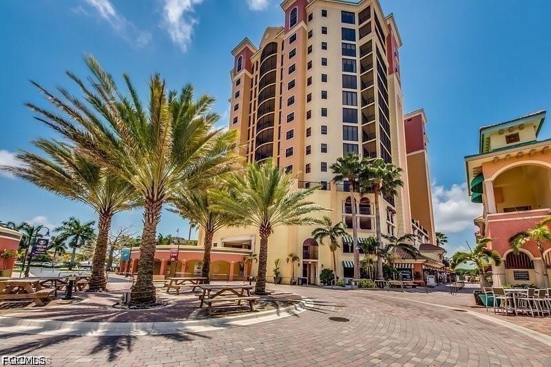 Commercial for Sale in Cape Coral, photo 10
