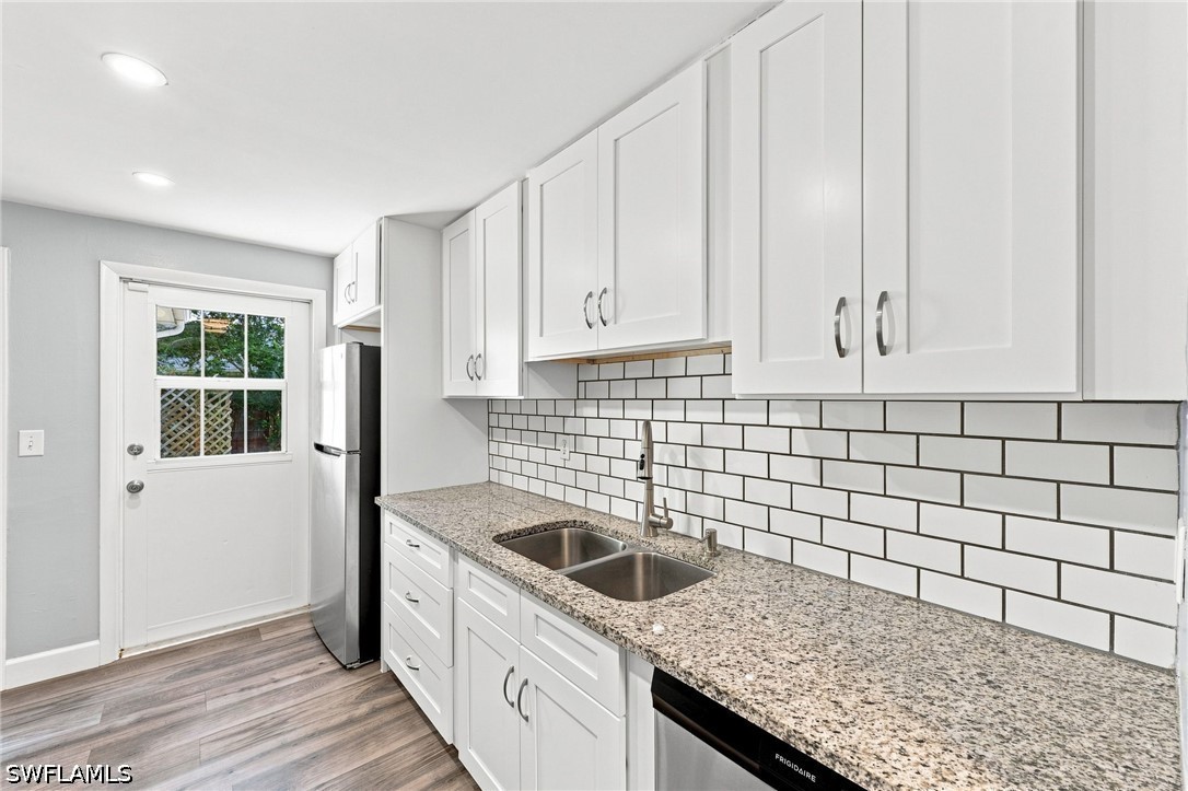 3 Bed SingleFamilyResidence for Sale in San Carlos Park, photo 10