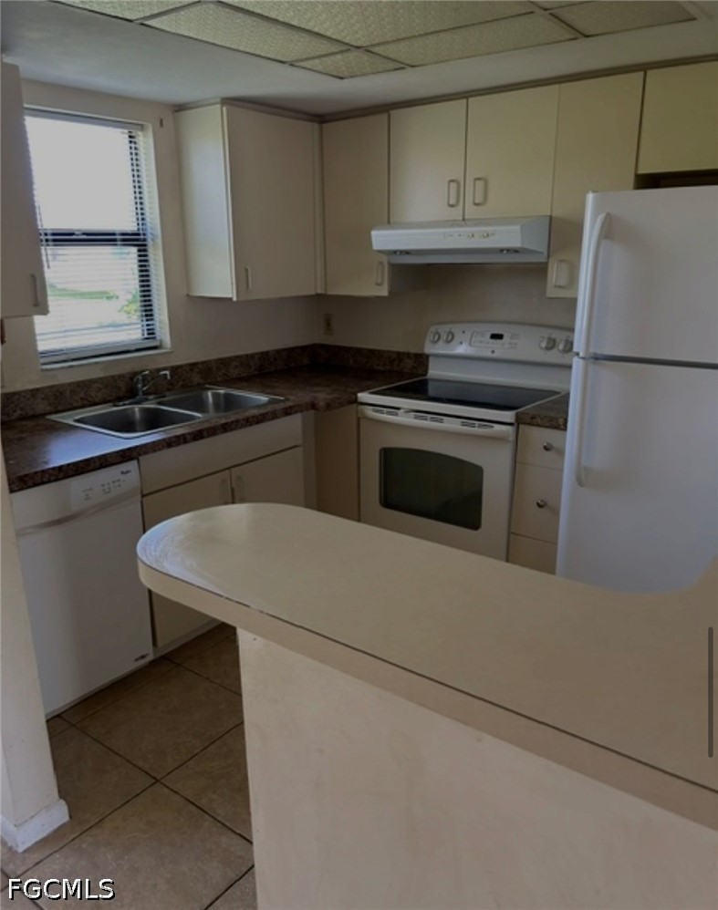 2 Bed Pool Home for Sale in Cape Coral, photo 10