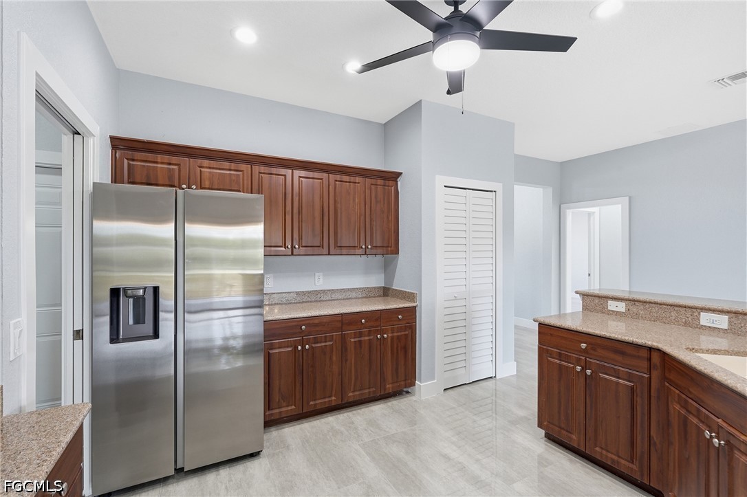 3 Bed SingleFamilyResidence for Sale in Port Labelle, photo 10