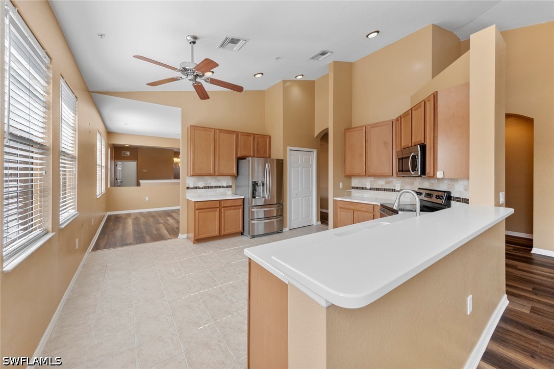 4 Bed Waterfront Home for Sale in Terra Vista, photo 10