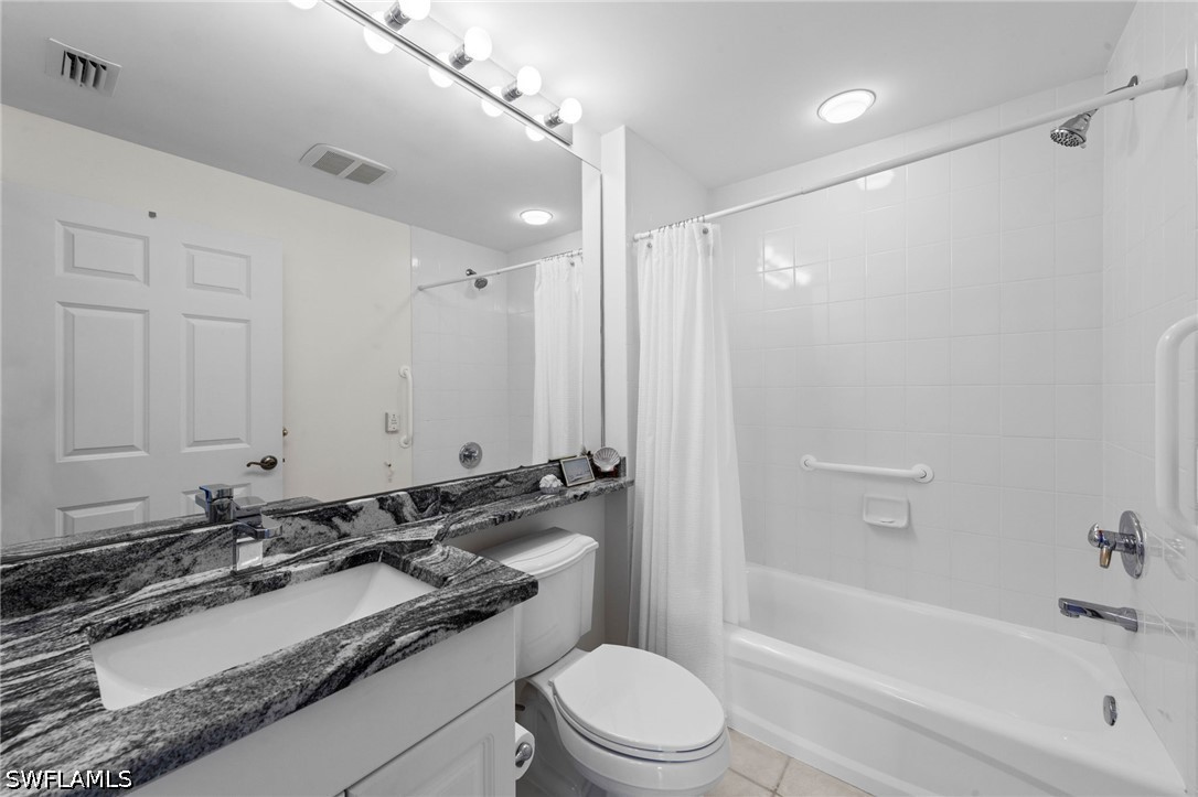 2 Bed Waterfront Home for Sale in Naples, photo 10