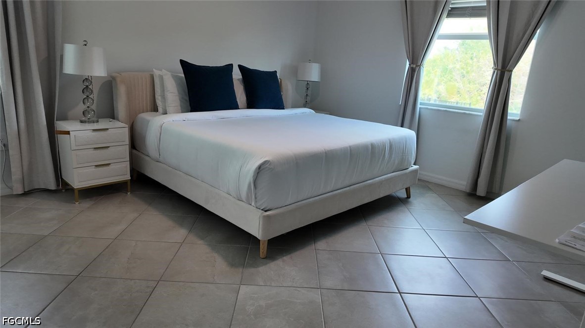 4 Bed SingleFamilyResidence for Sale in North Fort Myers, photo 10