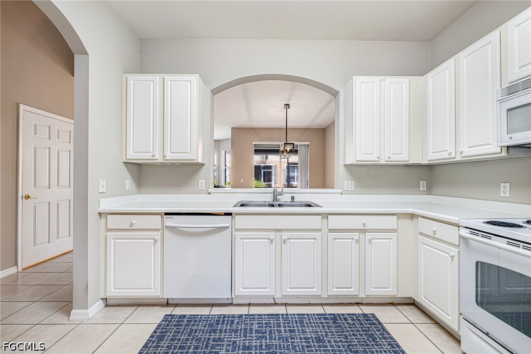 3 Bed Townhouse for Sale in Heatherstone, photo 10