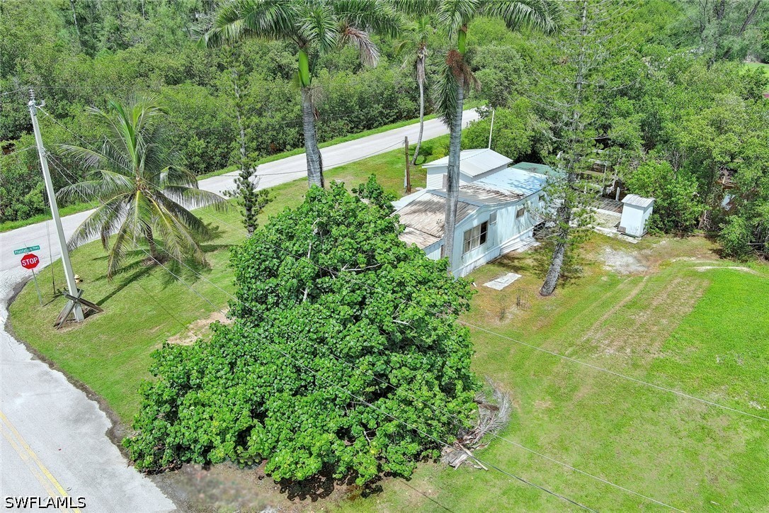 Waterfront Home for Sale in Plantation Island, photo 10