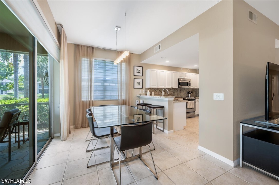 3 Bed Waterfront Home for Sale in Cedar Ridge, photo 10