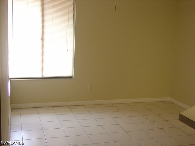 2 Bed Condominium for Sale in Sharondale, photo 10