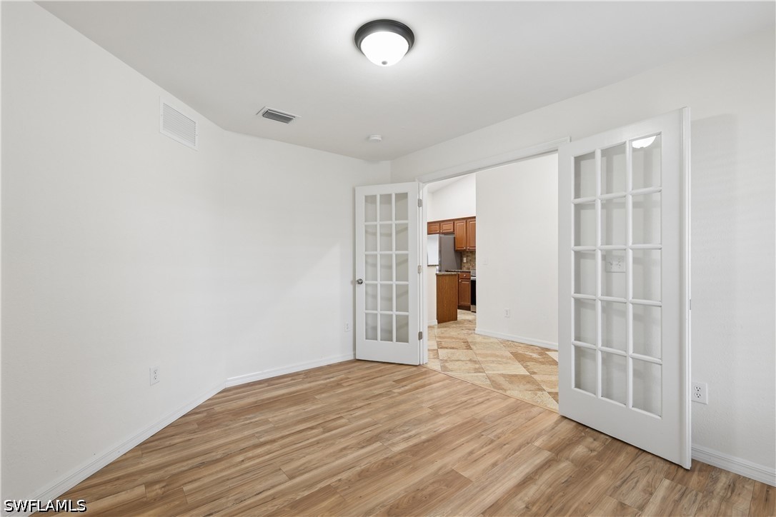 3 Bed SingleFamilyResidence for Sale in Cape Coral, photo 10