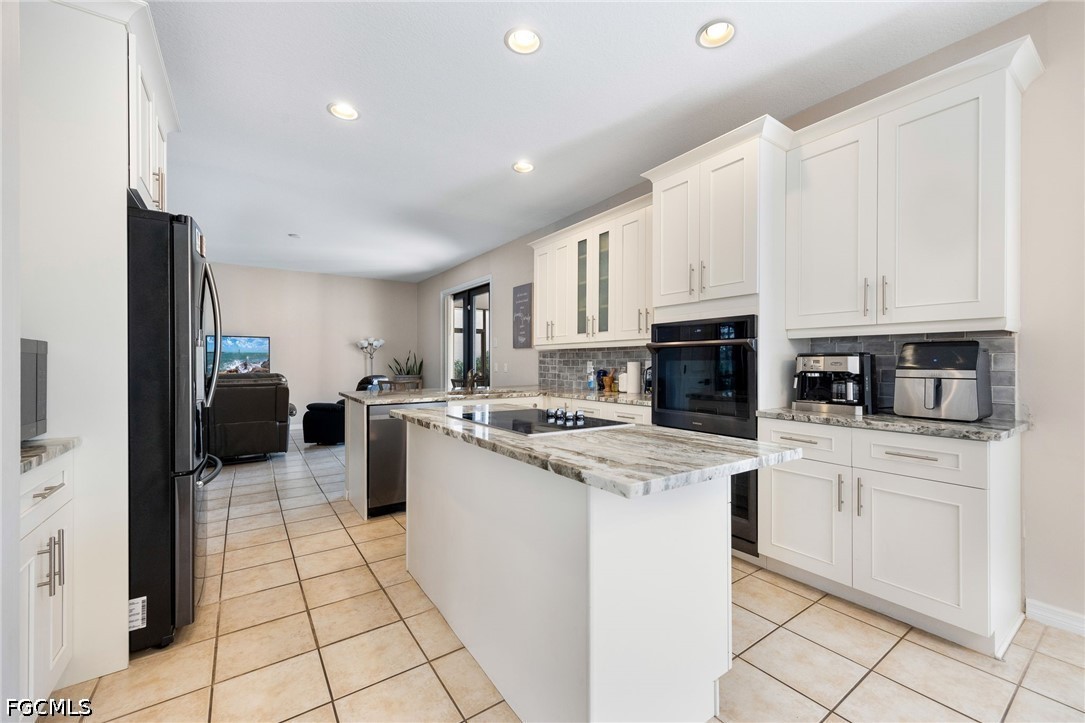 3 Bed Pool Home for Sale in Sherwood, photo 10