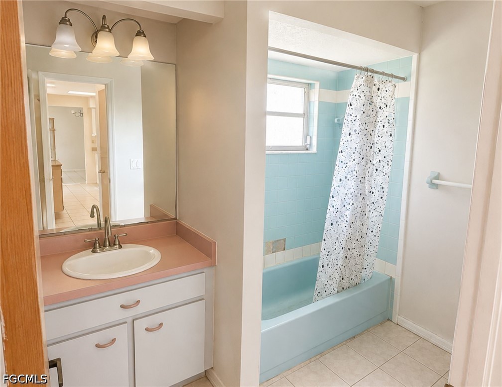 3 Bed SingleFamilyResidence for Sale in Port Charlotte, photo 10