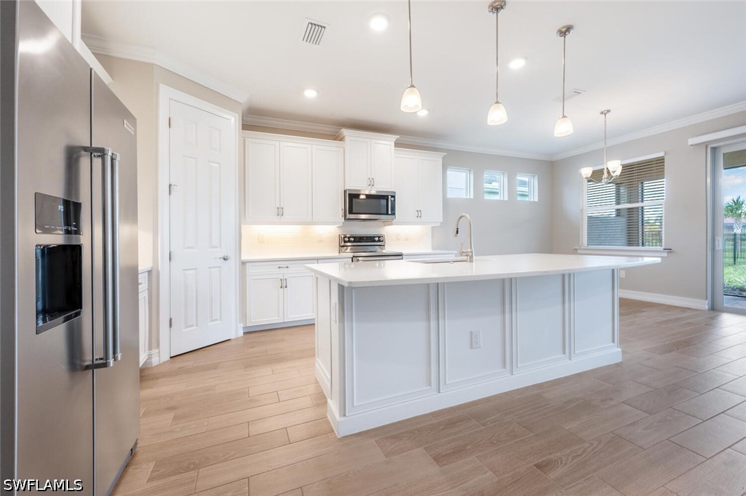 3 Bed SingleFamilyResidence for Sale in Bonita Springs, photo 10