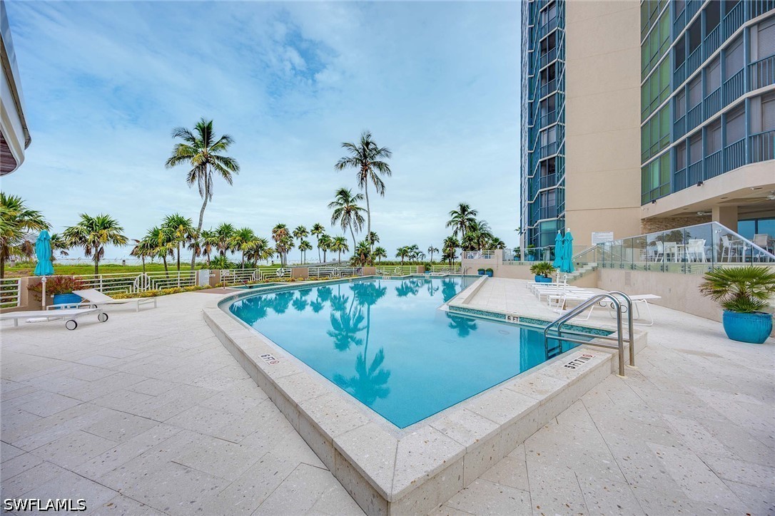 2 Bed Waterfront Home for Sale in Naples, photo 10