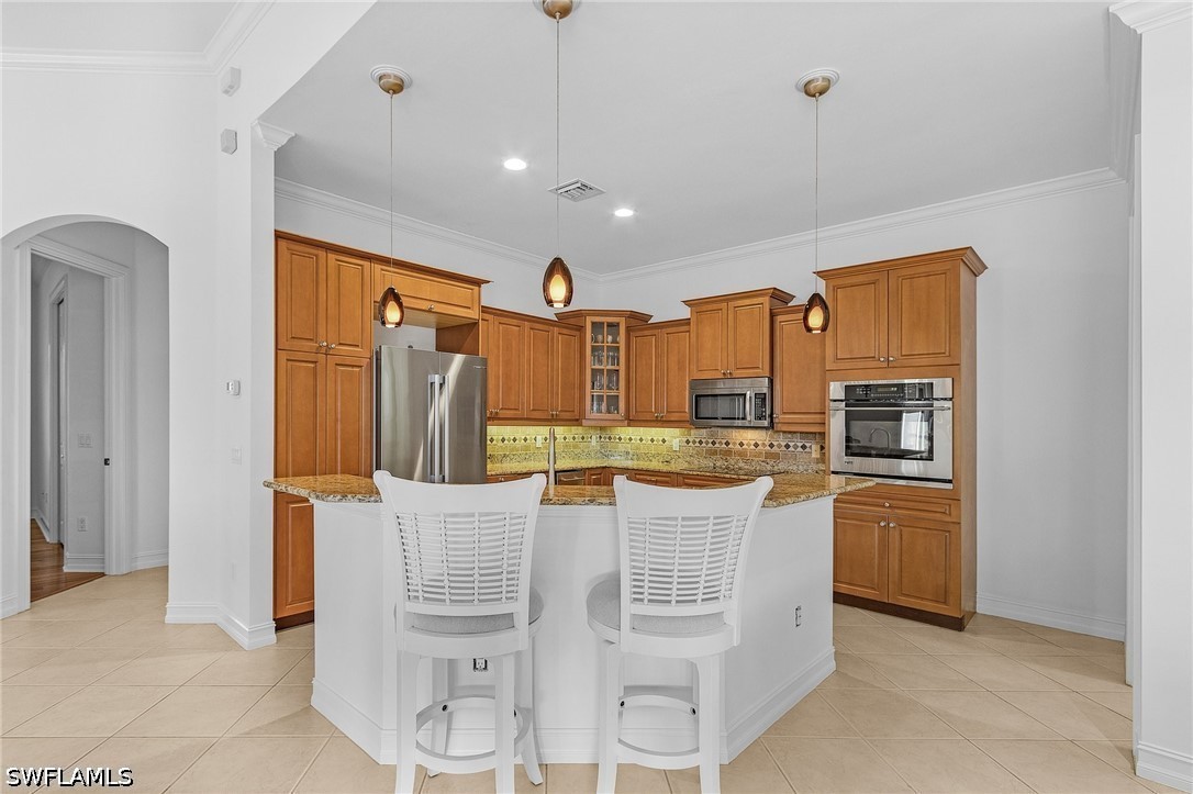 3 Bed Pool Home for Sale in Banyan Woods, photo 10