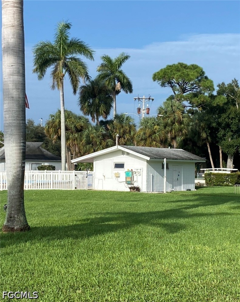 2 Bed Waterfront Home for Sale in Tropic Terrace, photo 10