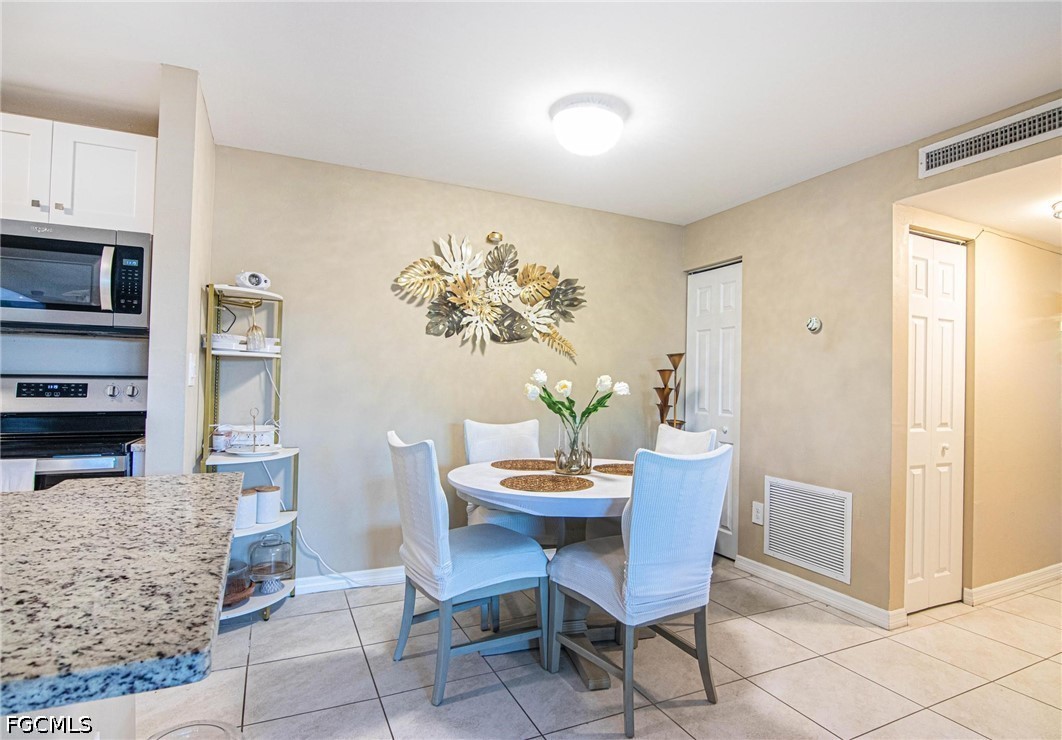 3 Bed Pool Home for Sale in Royal Woods, photo 10