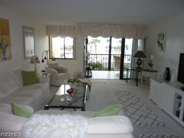 2 Bed Condominium for Sale in Fort Myers, photo 10