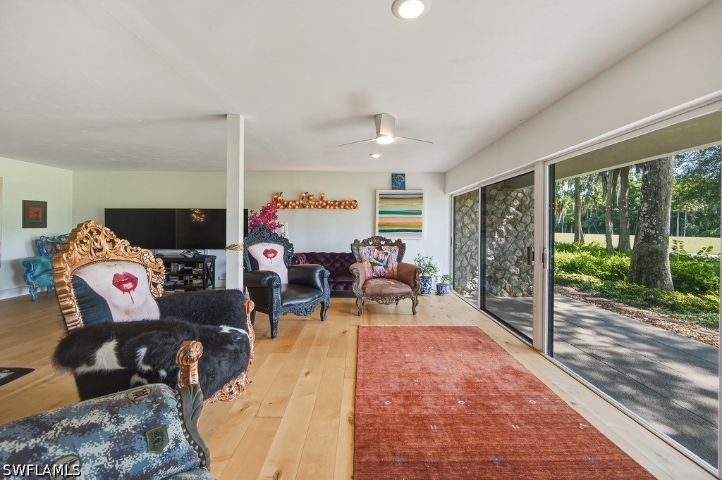 2 Bed Condominium for Sale in Naples, photo 10
