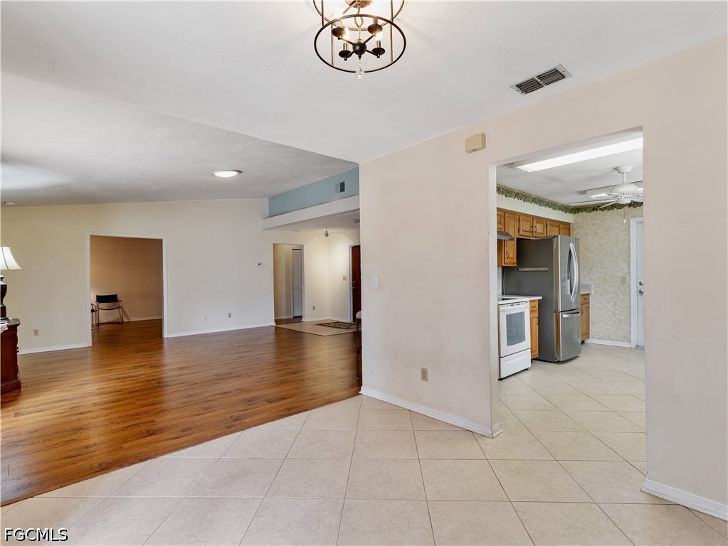 3 Bed Attached for Sale in Fort Myers, photo 10