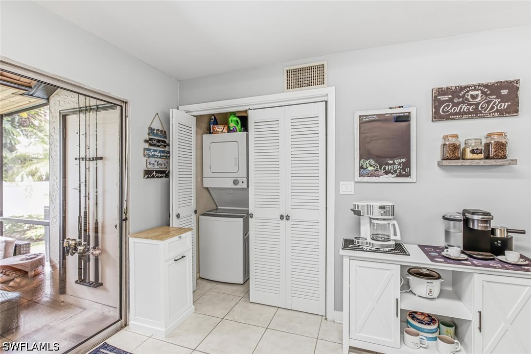2 Bed Condominium for Sale in Marco Island, photo 10
