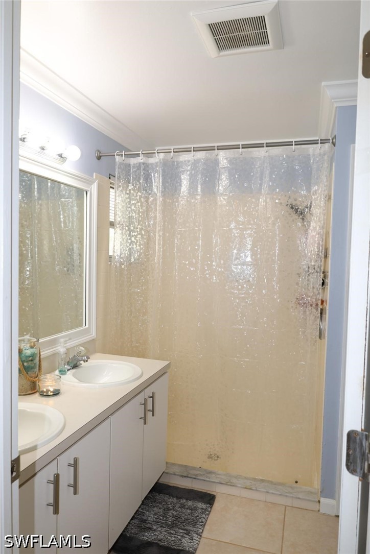 4 Bed Pool Home for Sale in Naples, photo 10