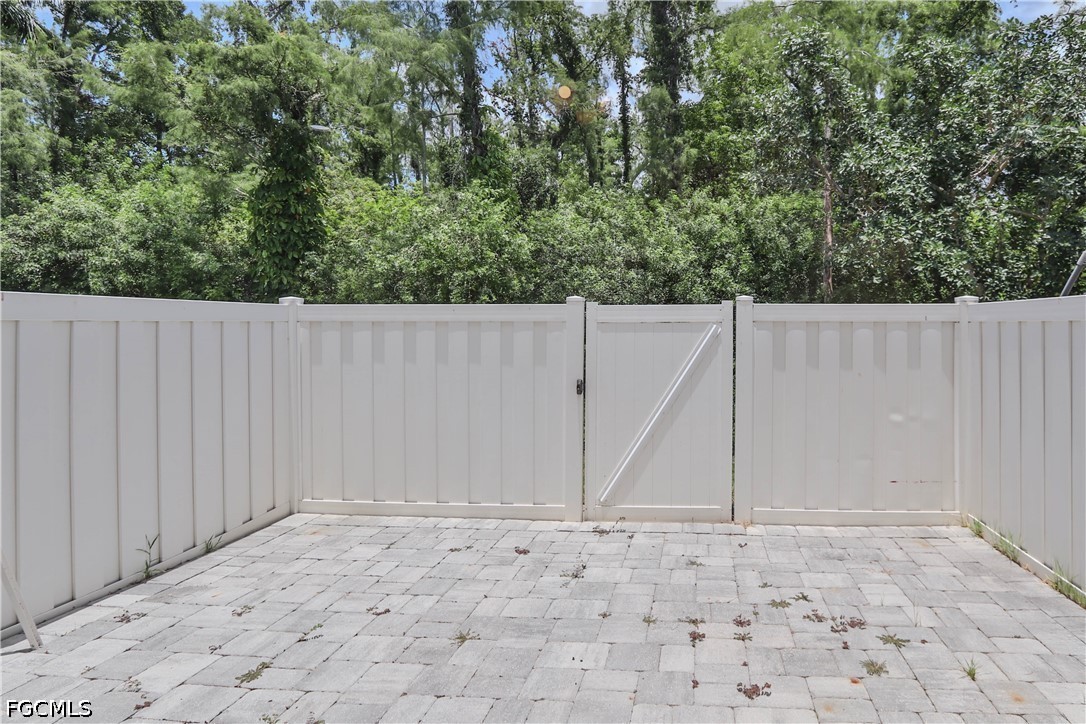 3 Bed Townhouse for Sale in Fort Myers, photo 10