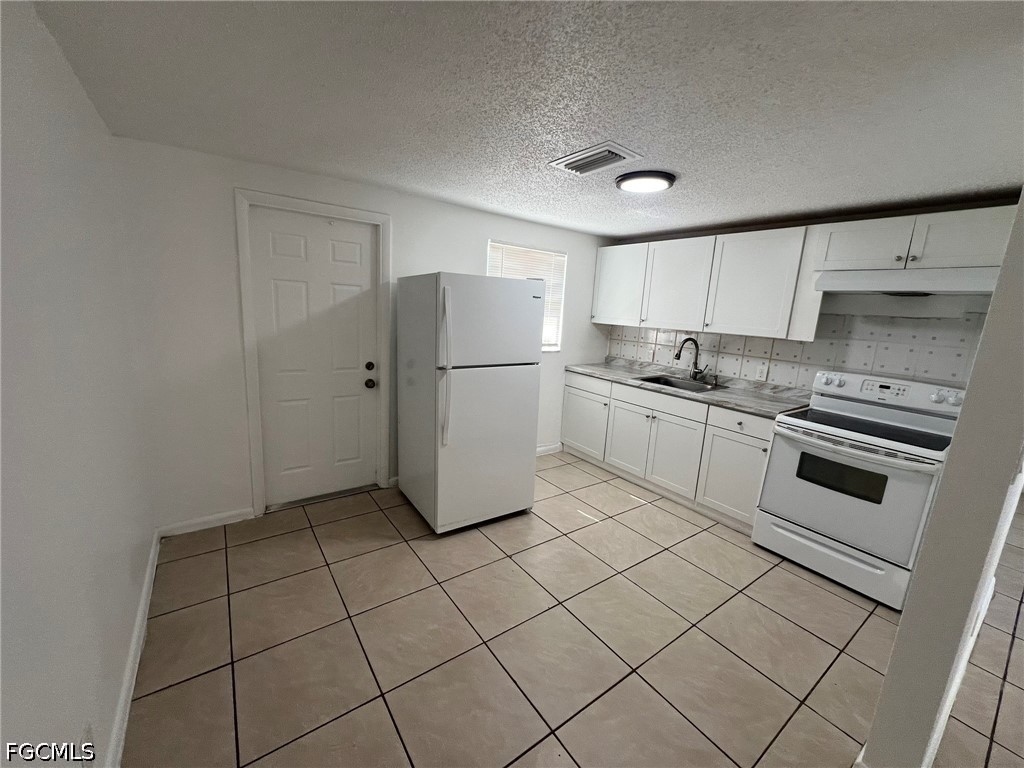 2 Bed Quadruplex for Sale in Fort Myers, photo 10