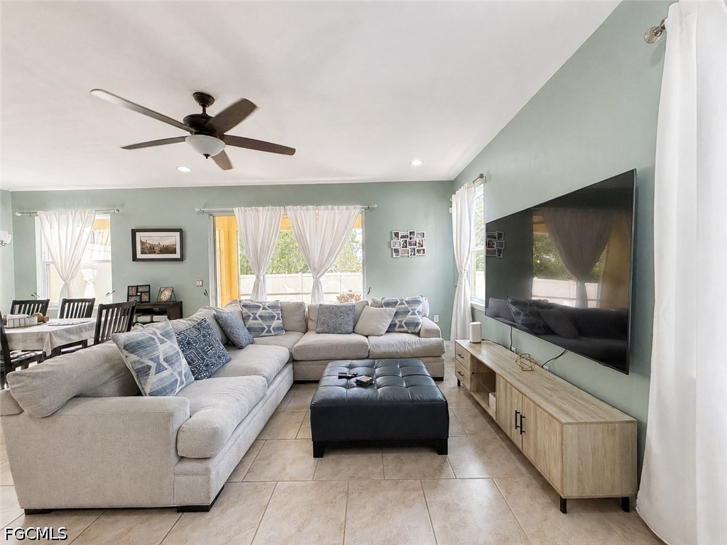 3 Bed SingleFamilyResidence for Sale in Lindsford, photo 10