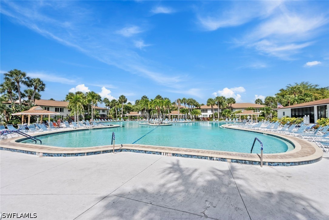 2 Bed Condominium for Sale in Winterpark, photo 10