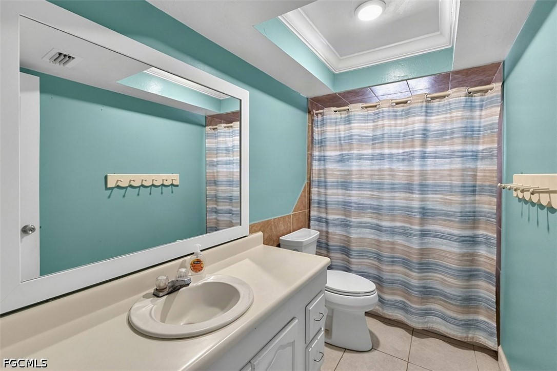 3 Bed SingleFamilyResidence for Sale in Lehigh Acres, photo 10