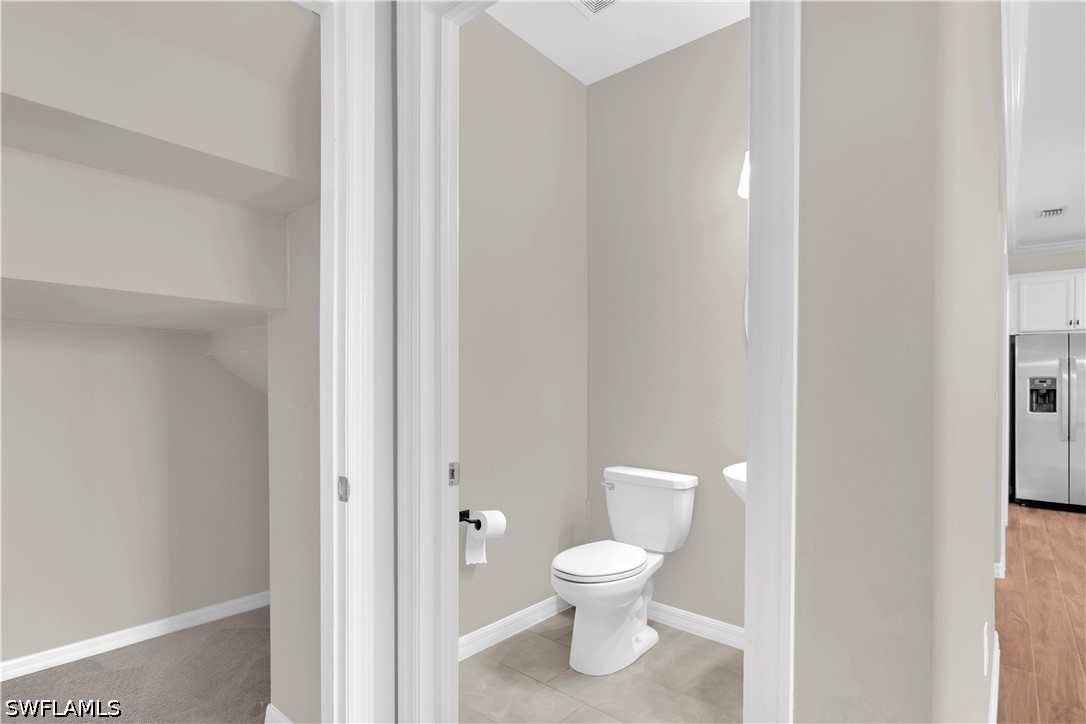 5 Bed SingleFamilyResidence for Sale in Fort Myers, photo 10
