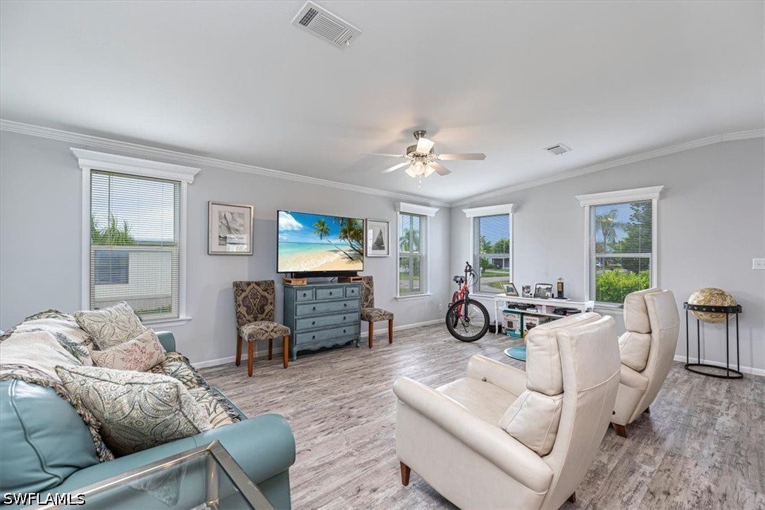 3 Bed ManufacturedHome for Sale in Naples, photo 10