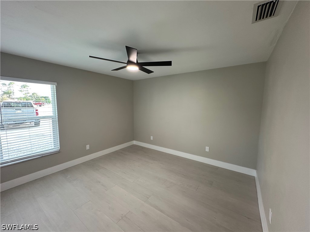 2 Bed Waterfront Home for Sale in Fort Myers, photo 10